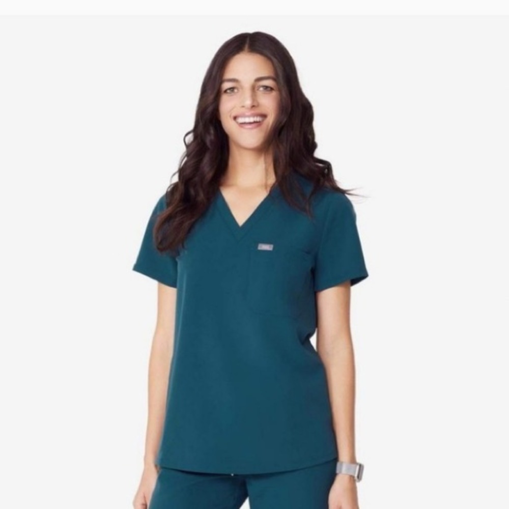 FIGS caribbean blue scrub set